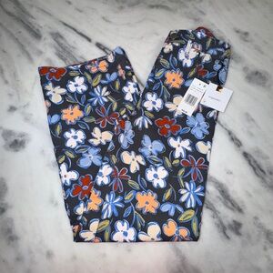 Originality (from Dillards) Girls Floral Jeans Size Small Straight Leg NWT